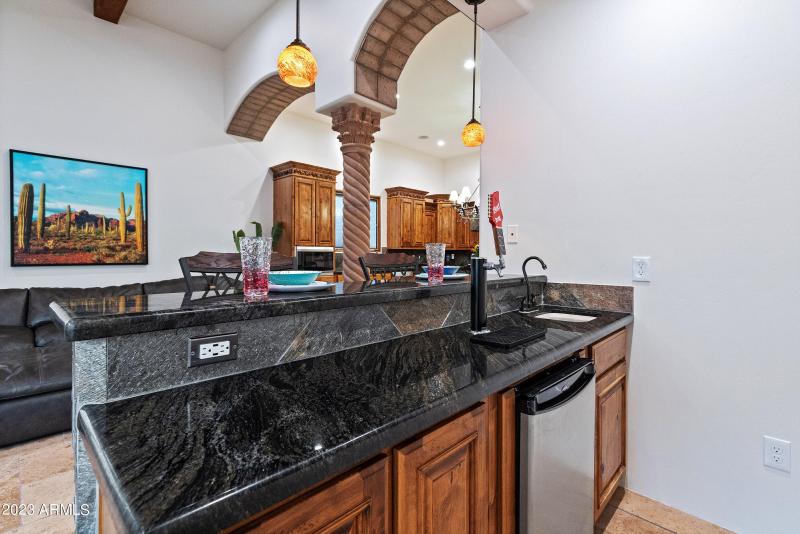 5529 W Pinnacle Hill Dr (small)-22