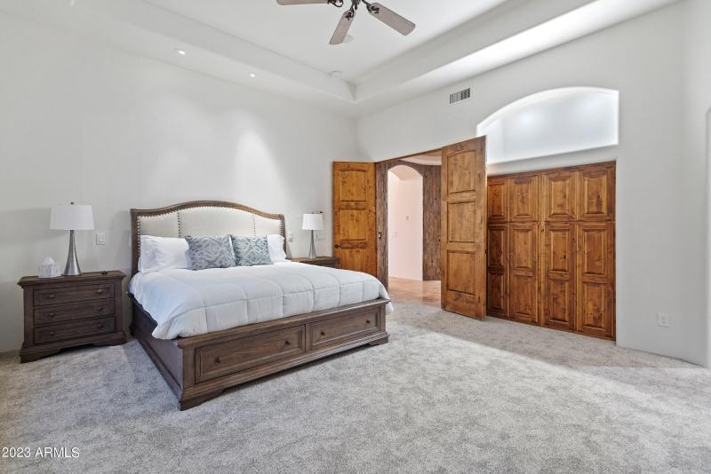 5529 W Pinnacle Hill Dr (small)-48