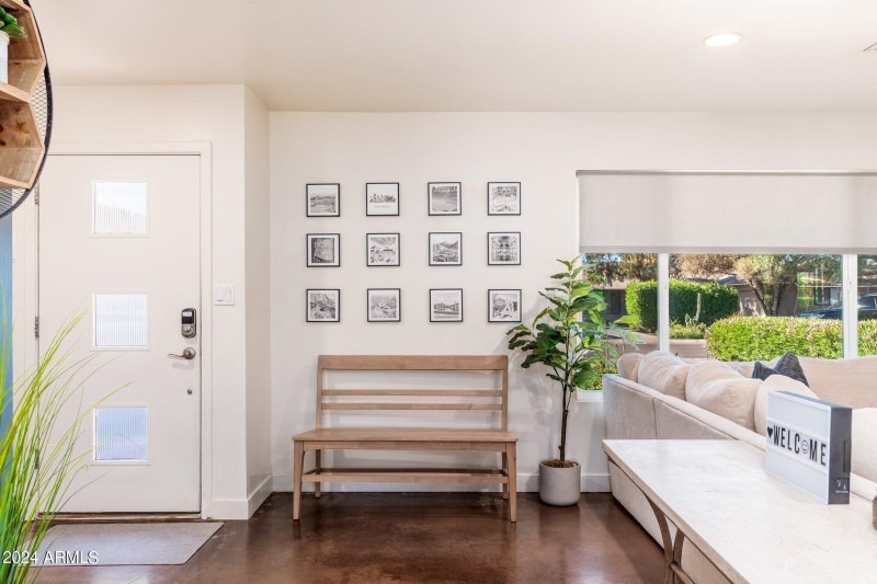 8426 E Bonita Dr - 04