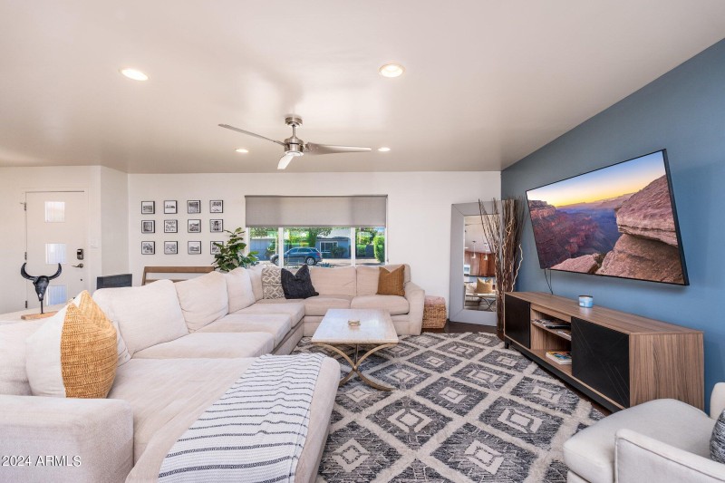 8426 E Bonita Dr - 06