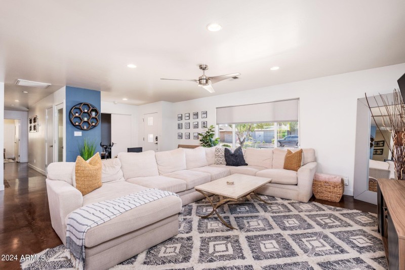 8426 E Bonita Dr - 07