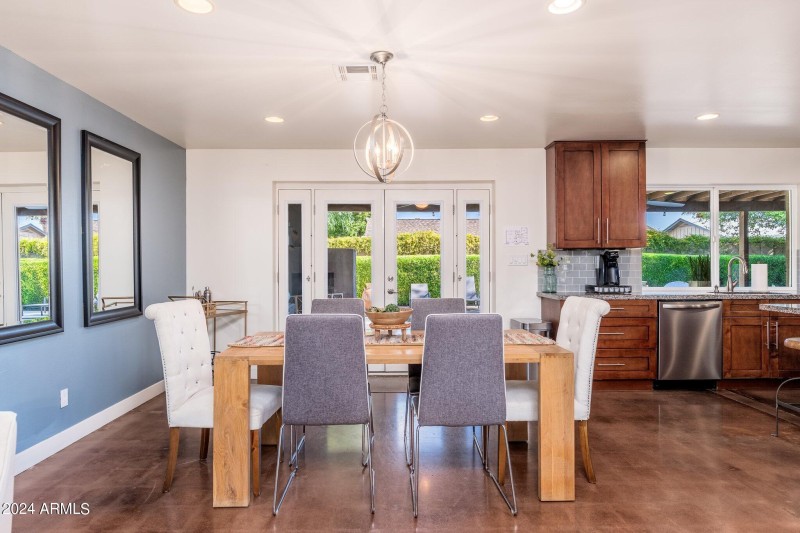 8426 E Bonita Dr - 09