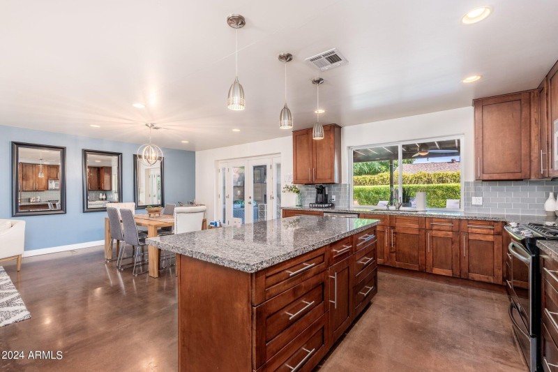 8426 E Bonita Dr - 16