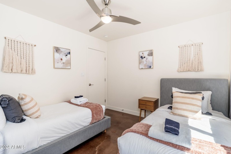 8426 E Bonita Dr - 44