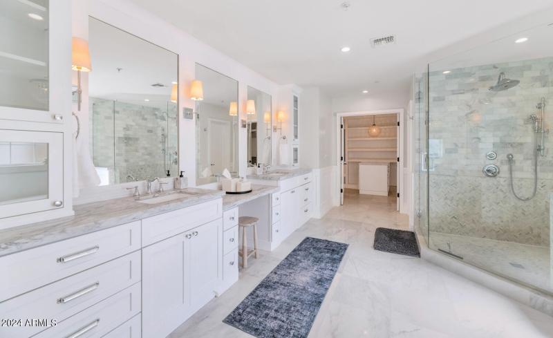 8313 E Carol Way-large-023-062-8313 E Ca