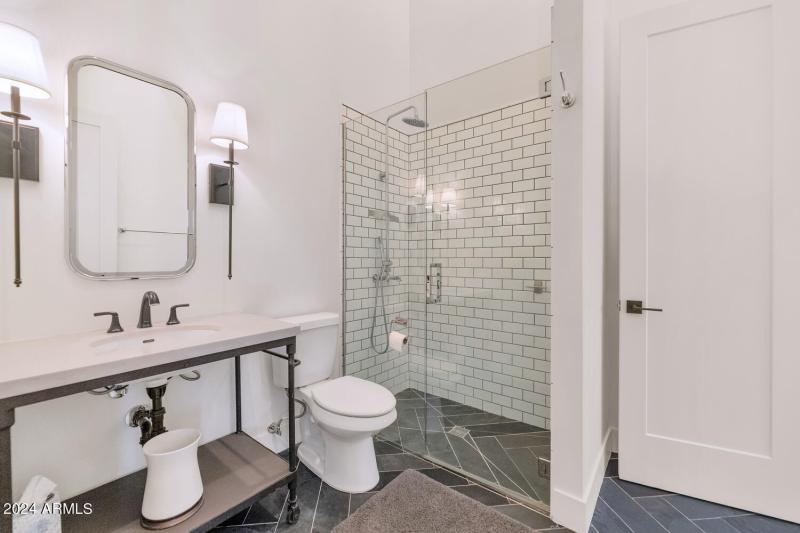 8313 E Carol Way-large-038-072-8313 E Ca