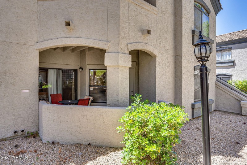 32-web-or-mls-Exterior Finished-3