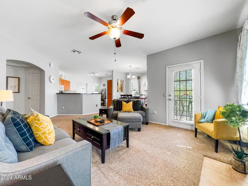 75154c4b-999e-42ef-a49b-41def51a6918-2