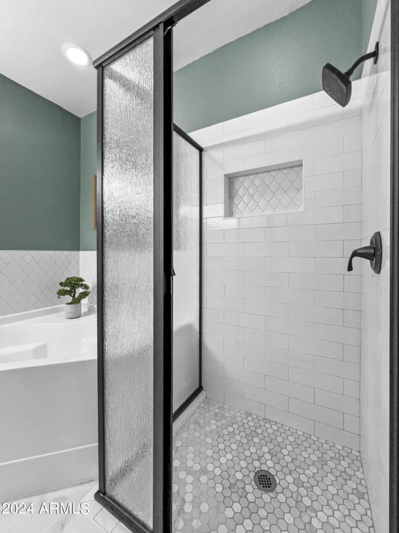 f8c325d4-4413-426f-ad8e-3df2dc673736-2