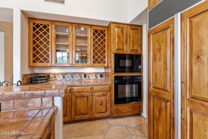 16-web-or-mls-Appliance Details