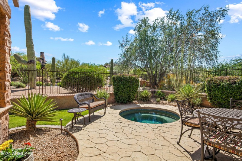 38-web-or-mls-Spa Patios
