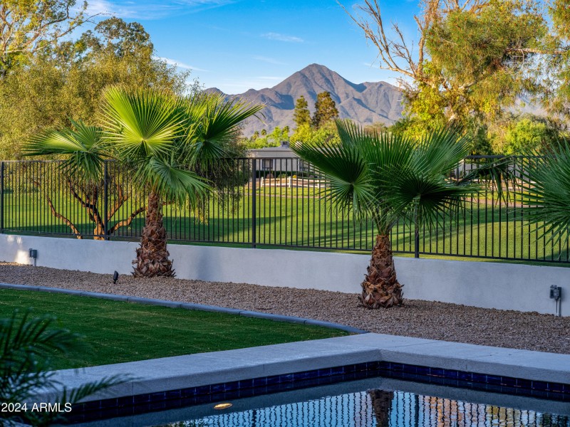 Backyard with Scenic Views