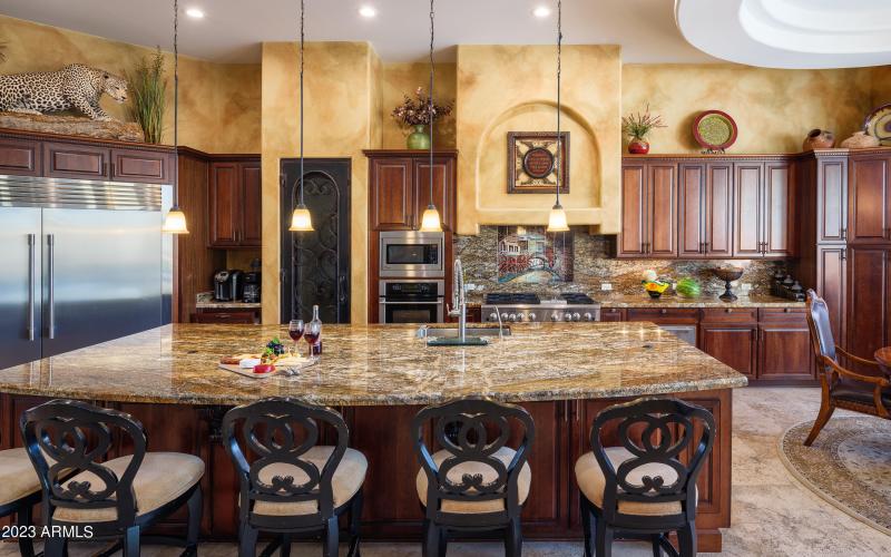 PrImageCo_35982NWillowCrossDr_WEB-37