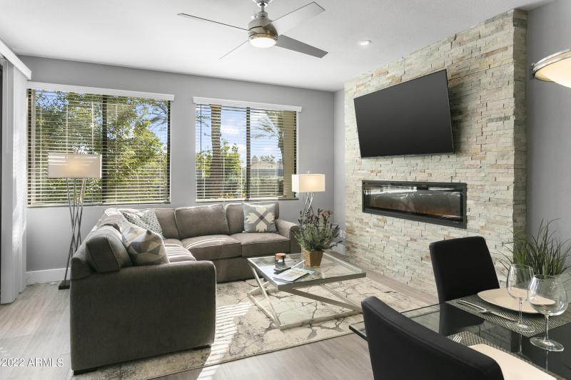 7700EGaineyRanch206-019