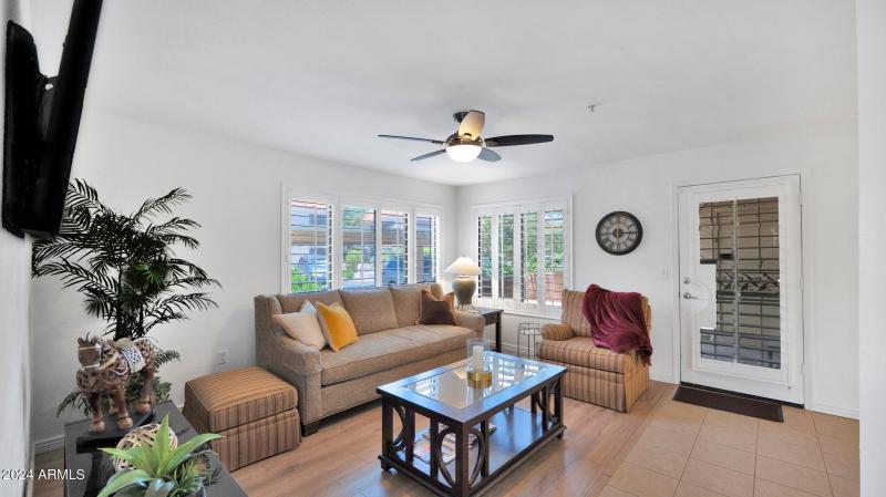 9-web-or-mls-P1053619