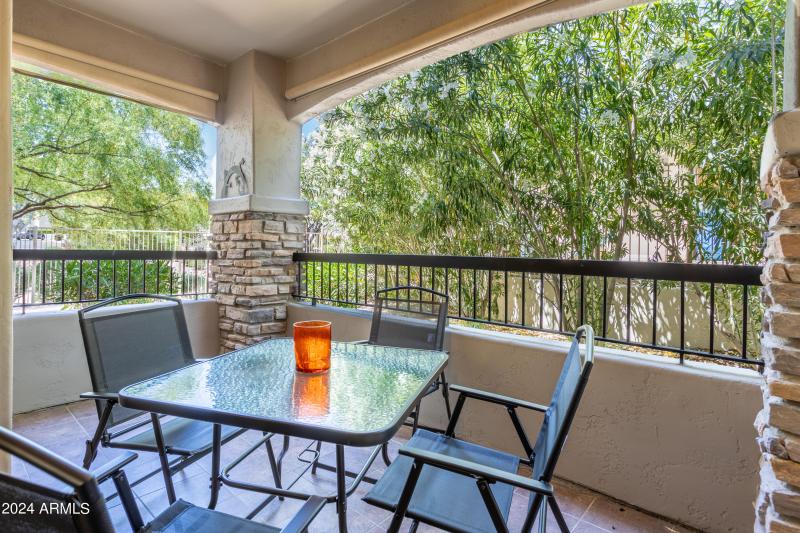 patio for birdwatching, relaxing