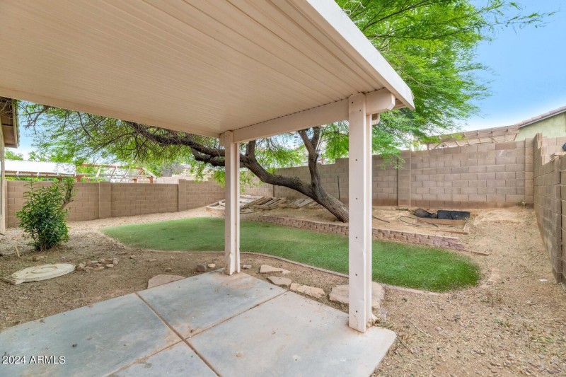 30200 N Desert Willow Blvd-large-021-026