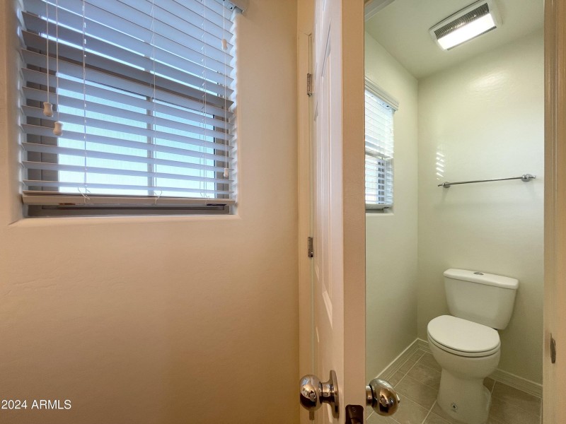 Private toilet room