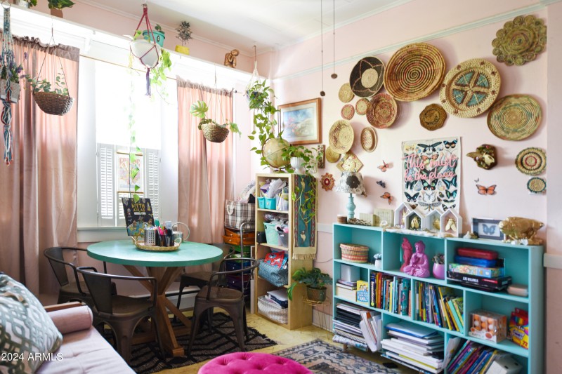 ART ROOM2