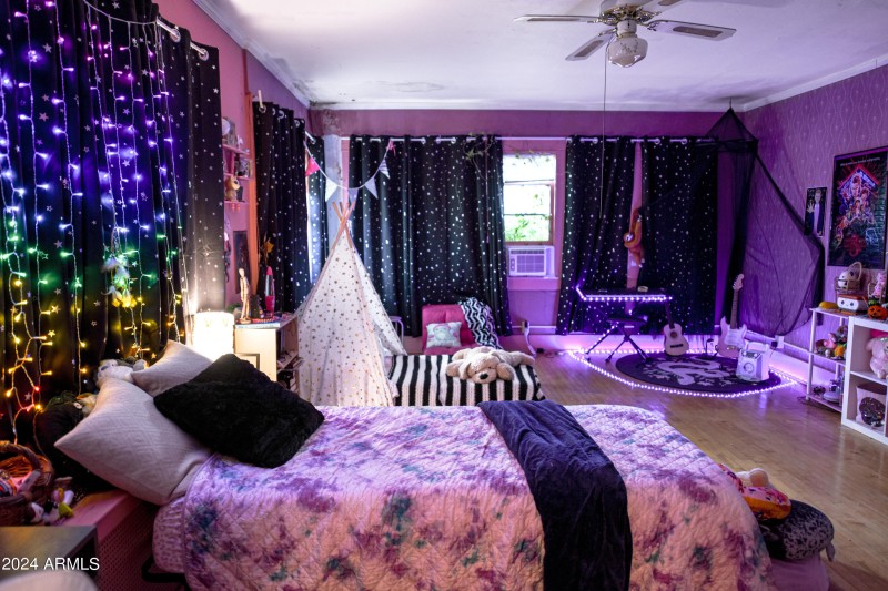 BEDROOM PINK