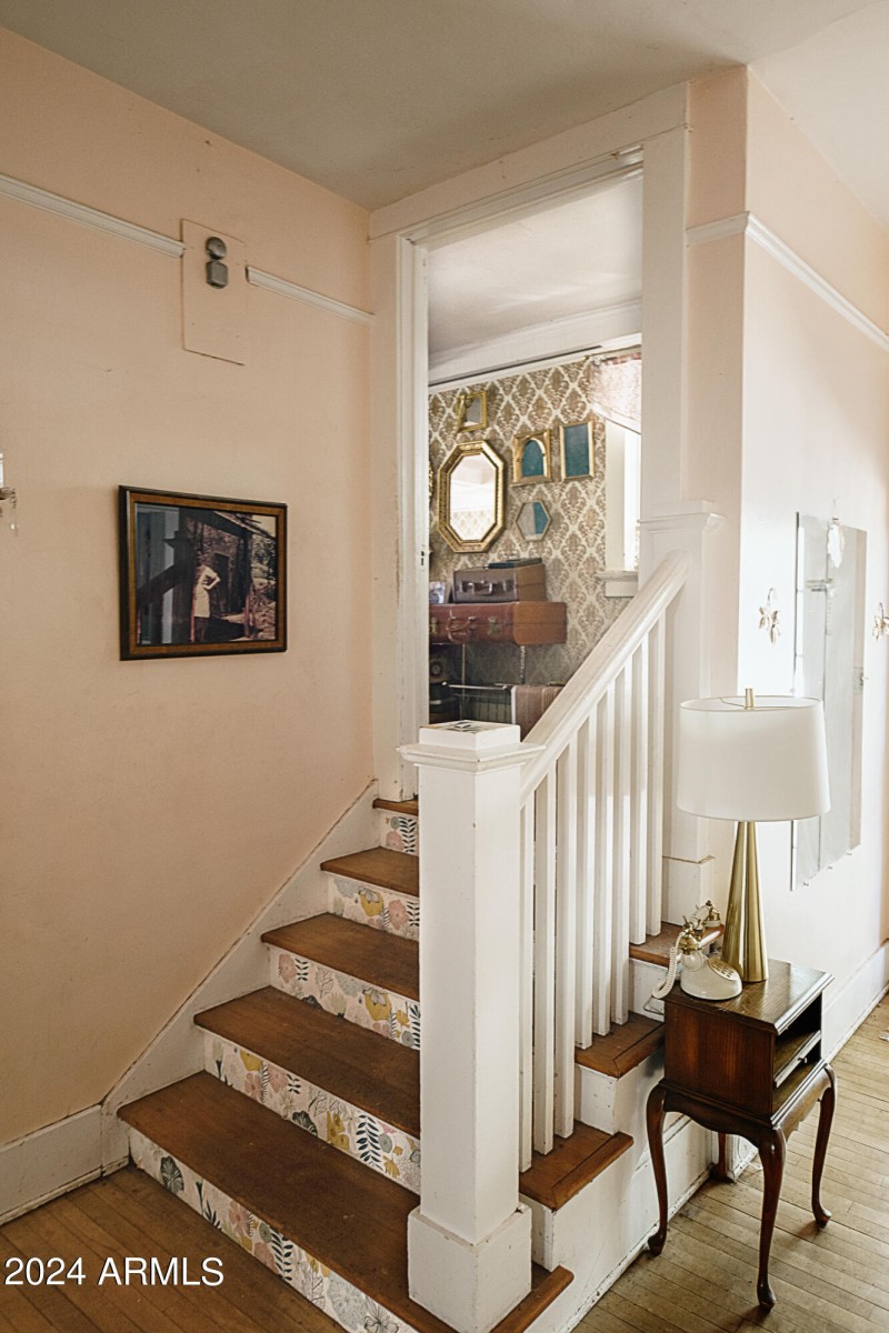 DOWNSTAIRS4