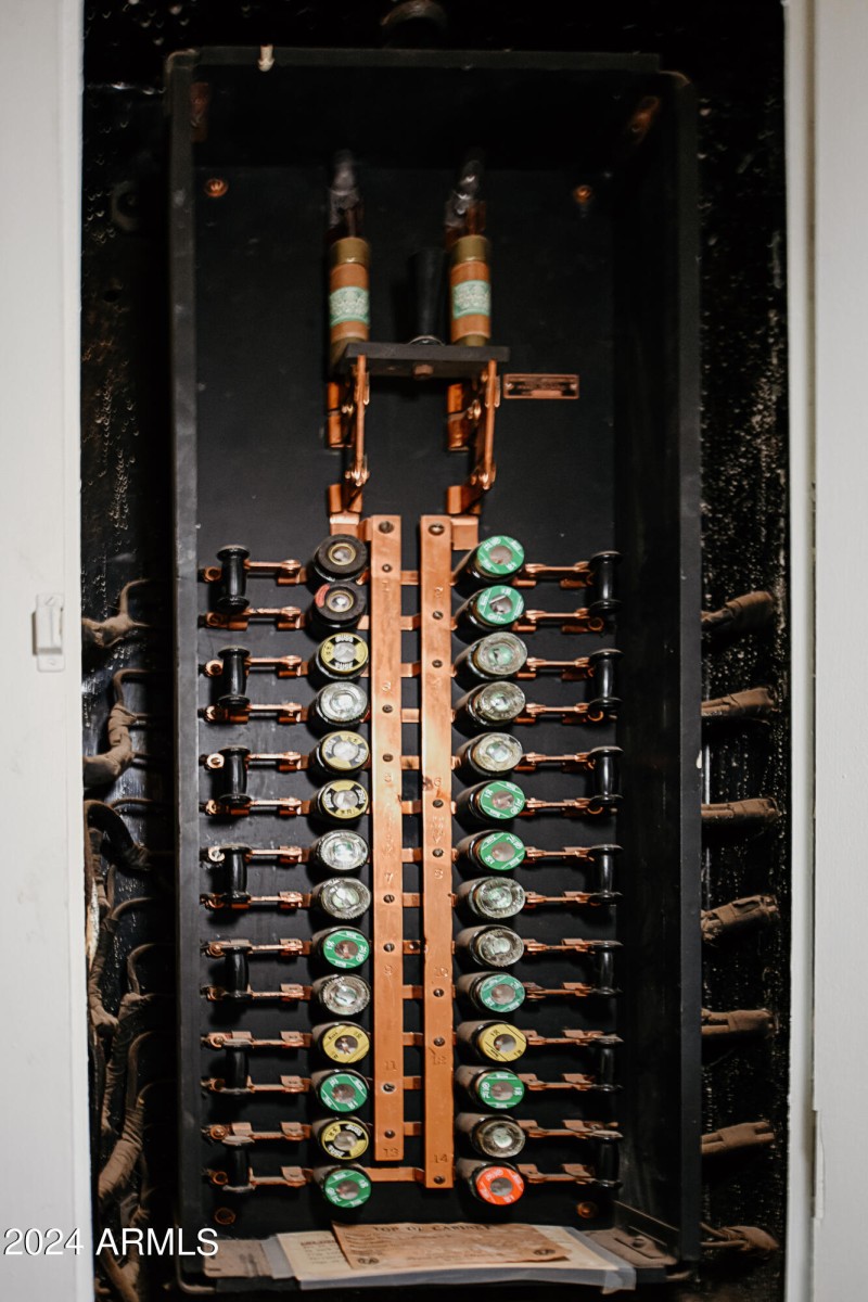 ELECTRICAL PANEL1