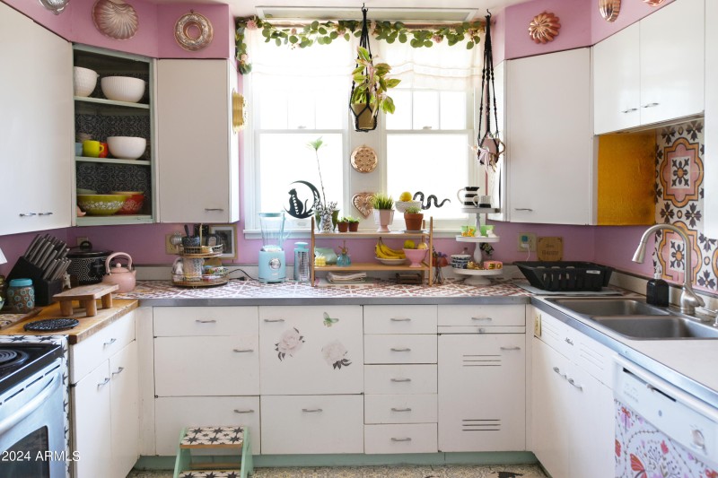 KITCHEN4