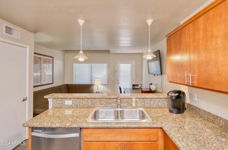 KITCHEN 4