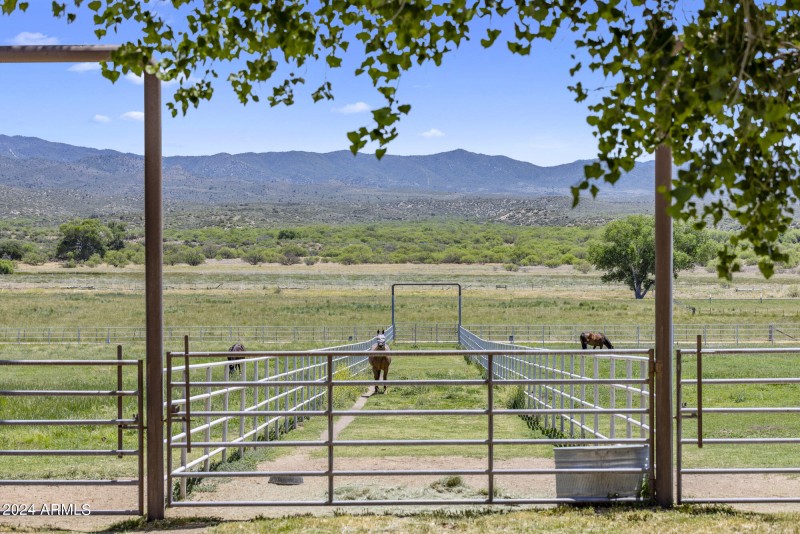 Four Cross Ranch