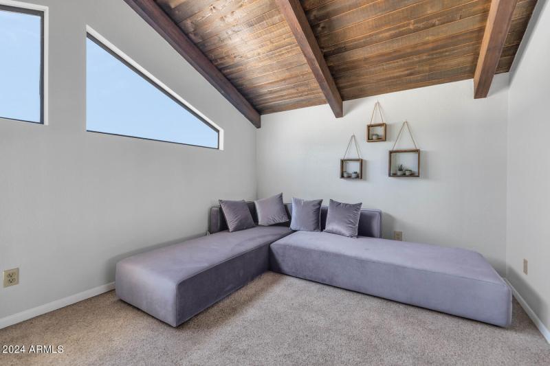 9032 N 83rd St-large-026-025-9032 N 83rd