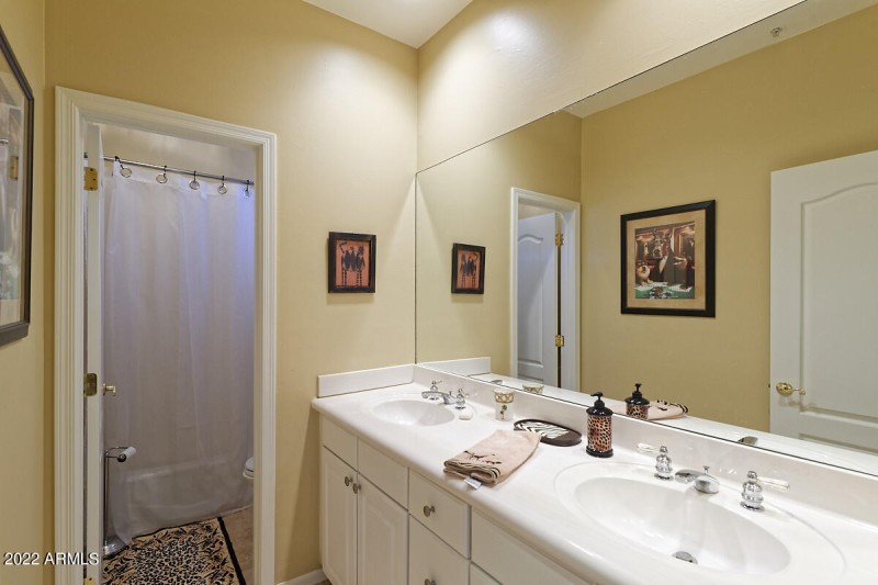 GUEST BATH