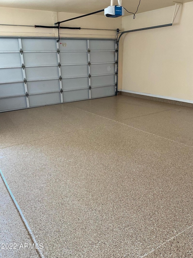 3 CAR GARAGE