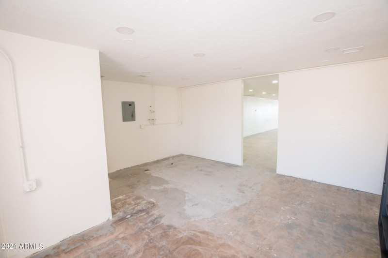 970 E Fry Blvd 06-12-2024 (9)