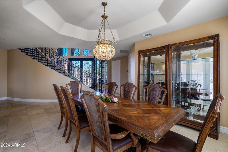Tray Ceiling Adds A Special Touch