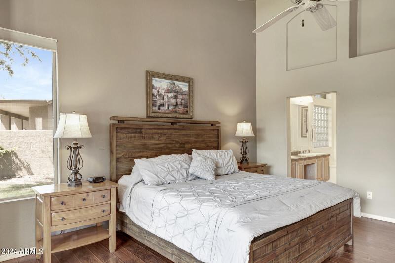 27_4343_East_Mossman_Drive__19_mls