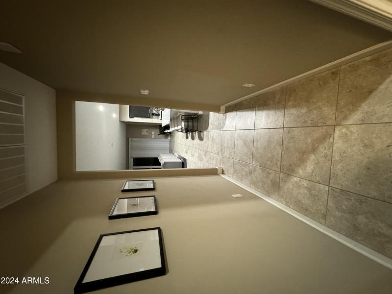 A06E6B94-3845-443C-A9ED-6DBA8065154F