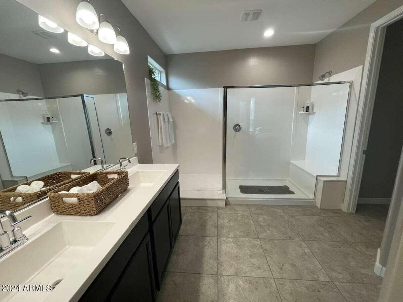 c45c7dd5-46cd-425f-a1f5-bb87405cf9da