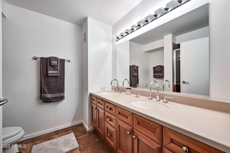 ocupix-4808N24S727-22