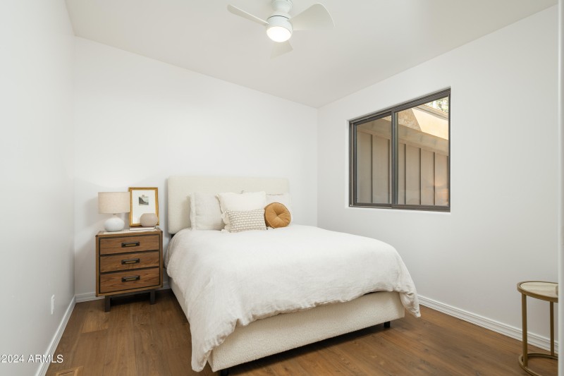 Secondary Ensuite Bedroom-Bath
