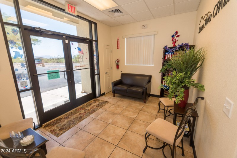 4655 N Commerce Dr # A 07-09-2024 (7)