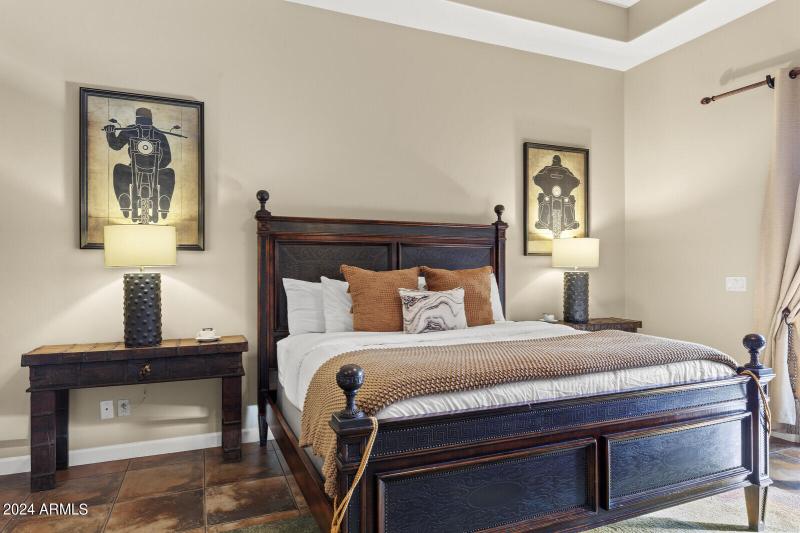 25_11362_E_Dale_Ln__025_mls