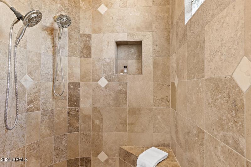 36_11362_E_Dale_Ln__036_mls