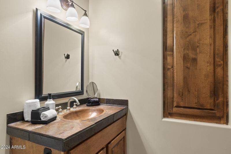 47_11362_E_Dale_Ln__047_mls