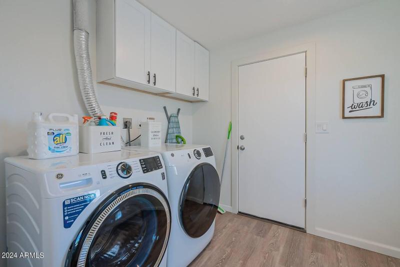 dcbad1ef-7804-4634-88fc-b5ae783aab01