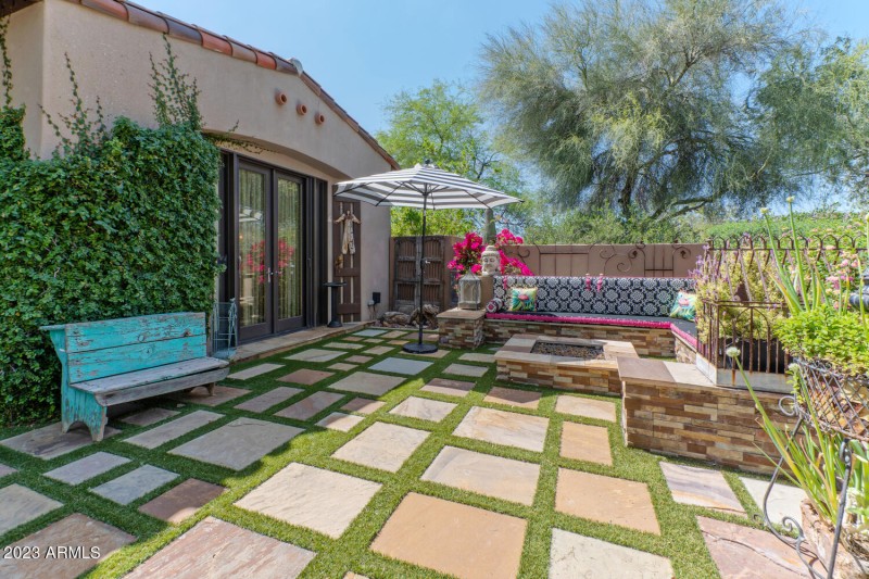 Back yard Firepit