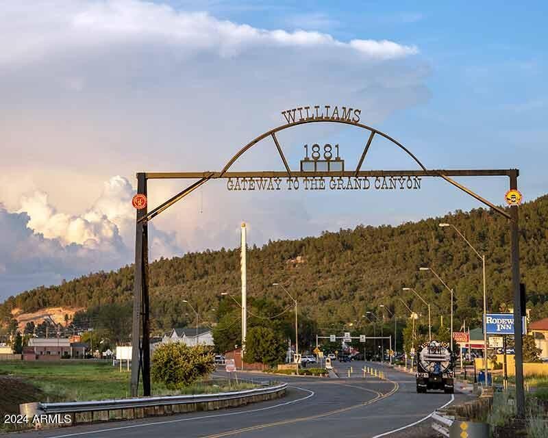Williams-Arizona-Gateway-Grand-Canyon-Si