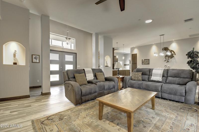 16239 Keota Dr (1)