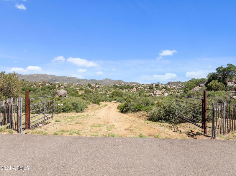 Entry Pack Burro Trail