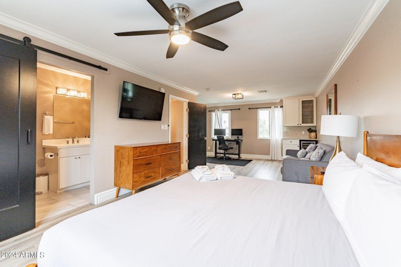 MASTER BEDROOM