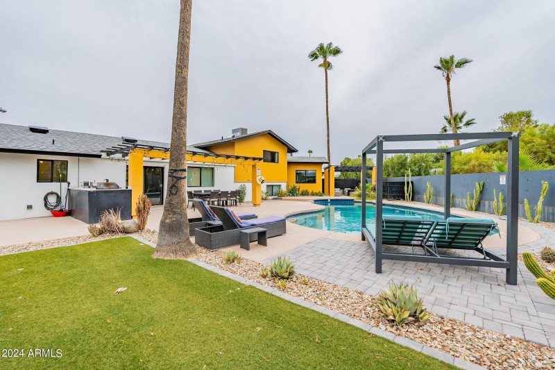 BACK YARD VIEW